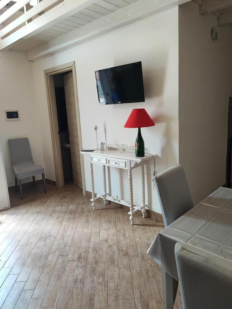 Appartamento Greta Viola House Squinzano Esterno foto